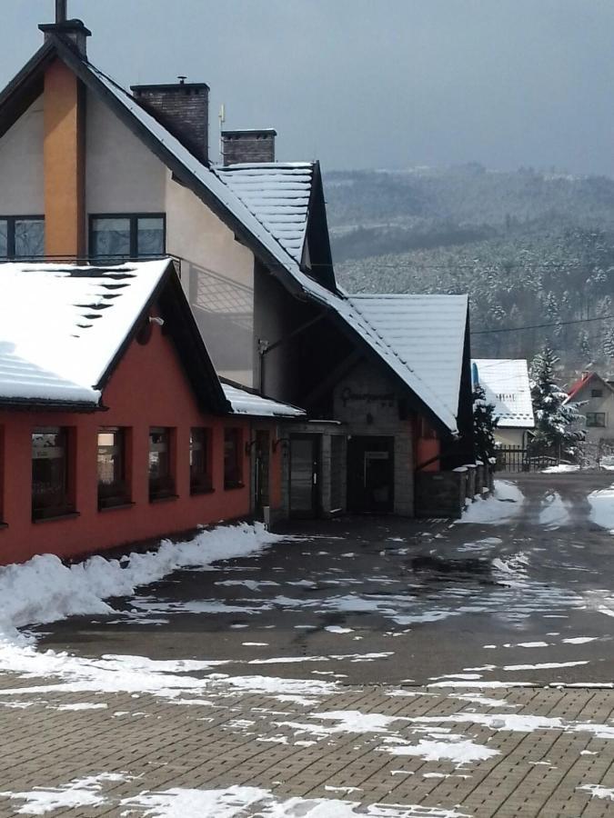 Pensjonat Melaxa Wegierska Gorka Buitenkant foto